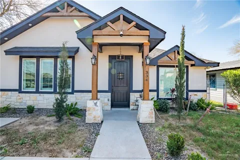334 E Ciro Caceres Avenue