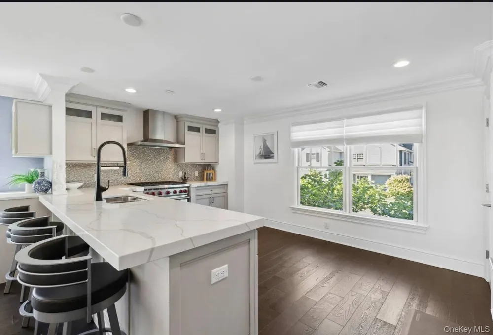 34 Village Green Drive #34 Southampton, NY 11968