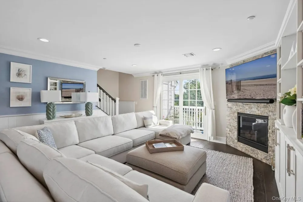 34 Village Green Drive #34 Southampton, NY 11968
