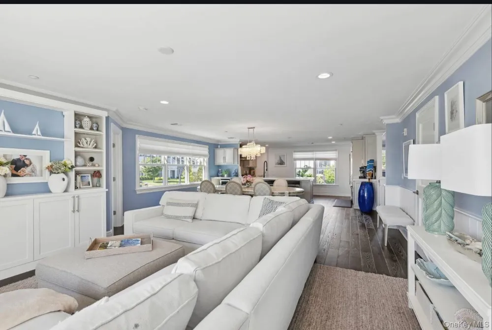 34 Village Green Drive #34 Southampton, NY 11968