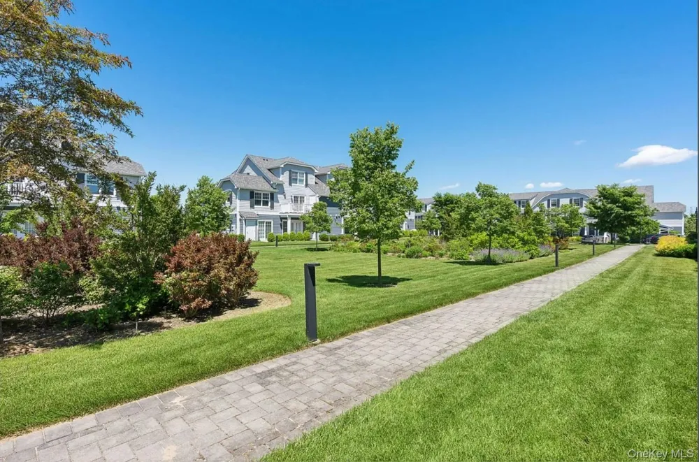 34 Village Green Drive #34 Southampton, NY 11968