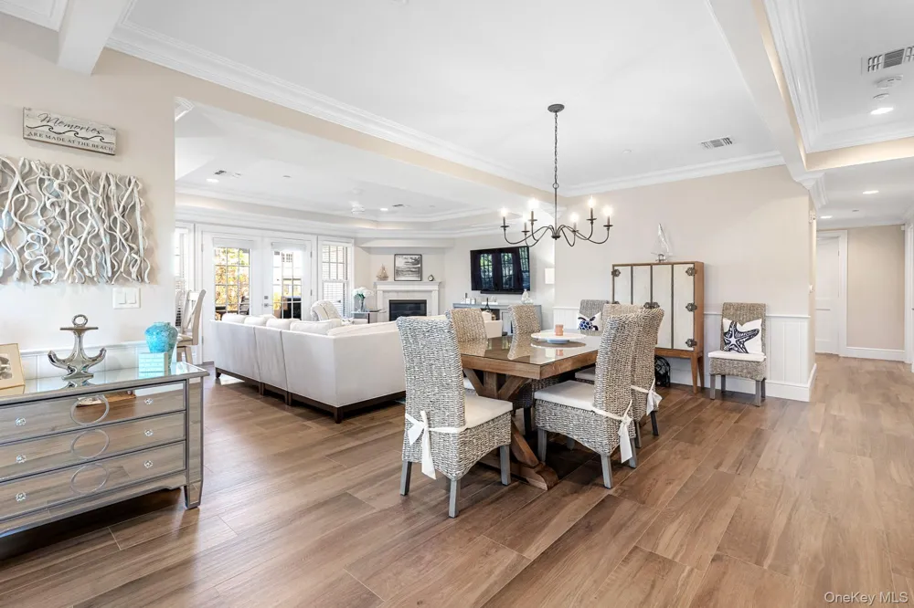 1 Village Green Drive #1 Southampton, NY 11968