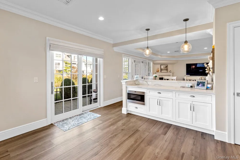 1 Village Green Drive #1 Southampton, NY 11968