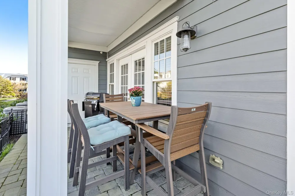 1 Village Green Drive #1 Southampton, NY 11968