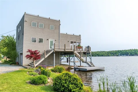 13 W Shore Road