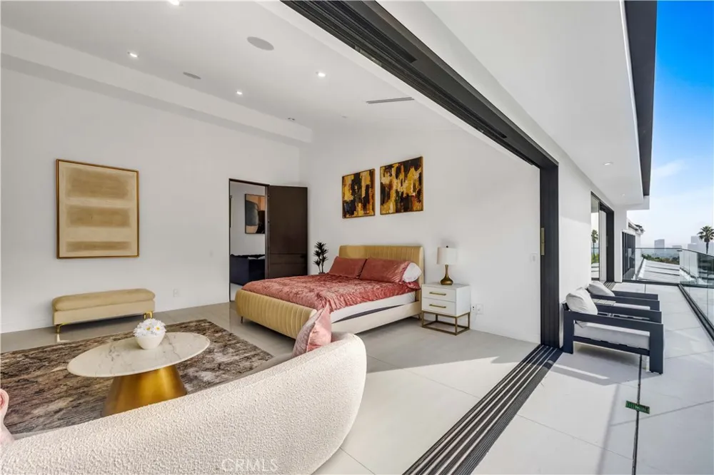 677 Nimes Road Bel Air, CA 90077