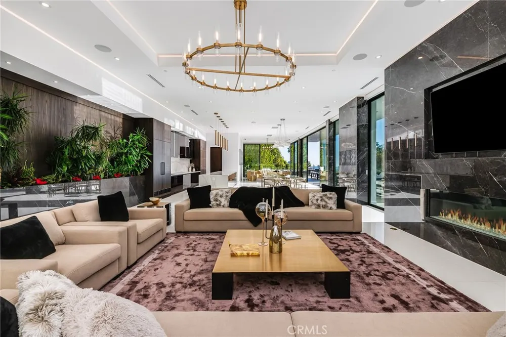 677 Nimes Road Bel Air, CA 90077