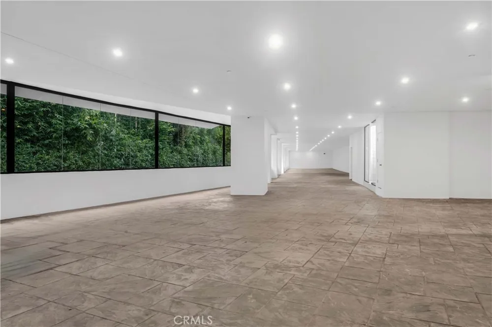 677 Nimes Road Bel Air, CA 90077