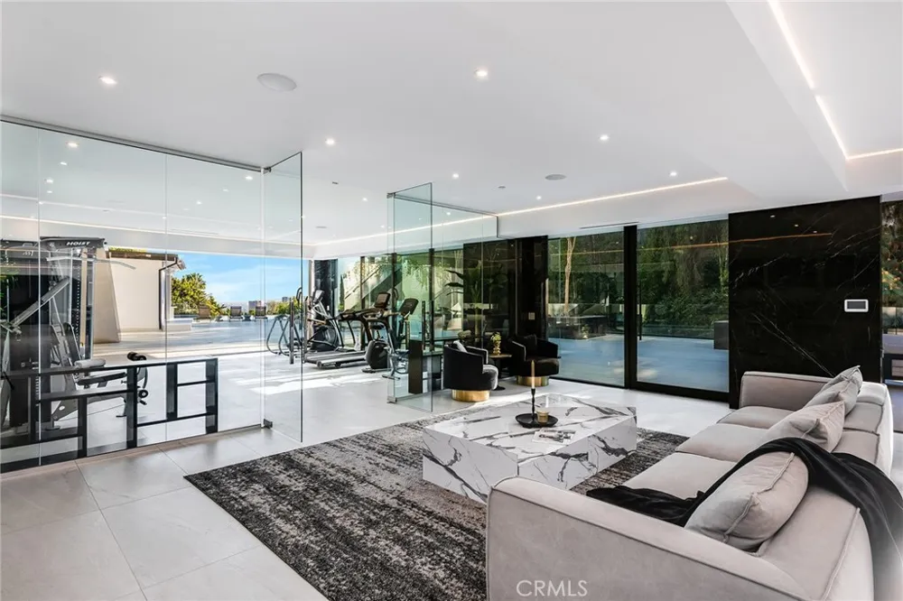 677 Nimes Road Bel Air, CA 90077