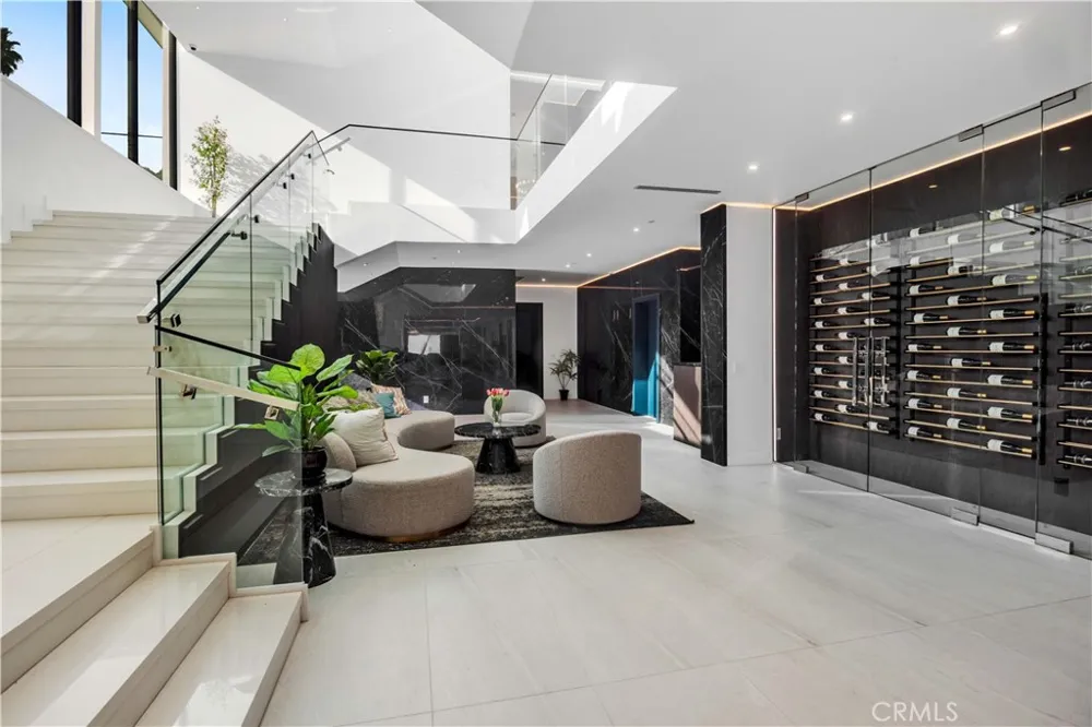 677 Nimes Road Bel Air, CA 90077