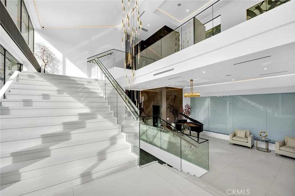 677 Nimes Road Bel Air, CA 90077