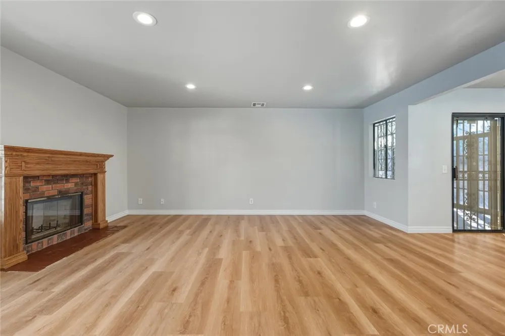 2555 Angelus Ave Rosemead, CA 91770