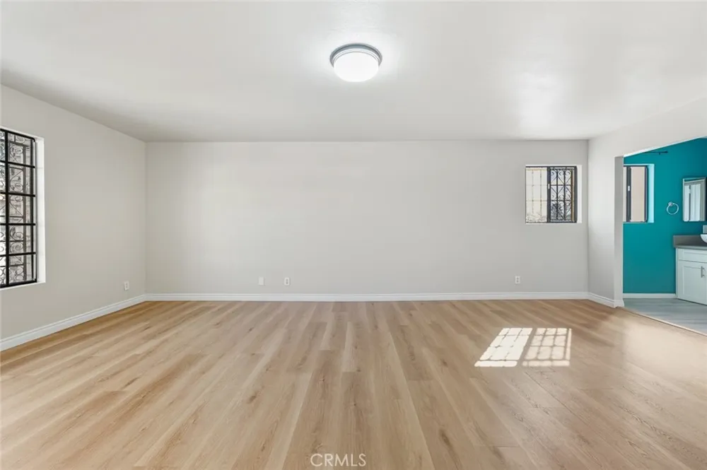 2555 Angelus Ave Rosemead, CA 91770