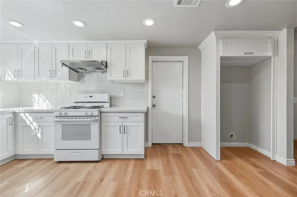 2555 Angelus Ave Rosemead, CA 91770