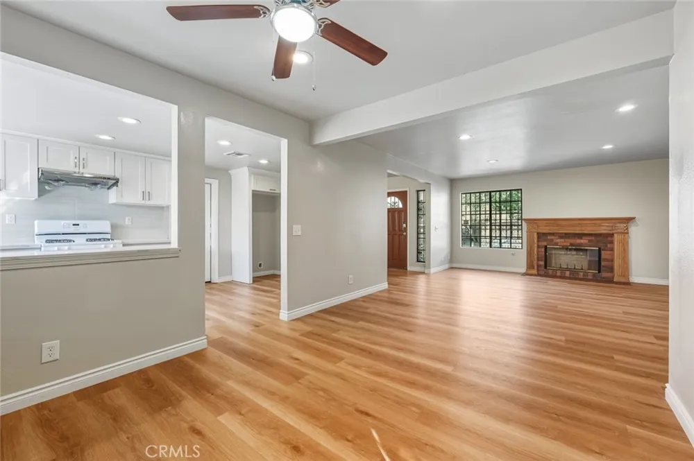 2555 Angelus Ave Rosemead, CA 91770