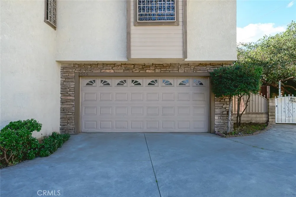 2555 Angelus Ave Rosemead, CA 91770