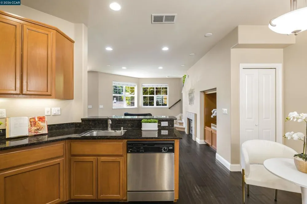 1121 Haven St Martinez, CA 94553