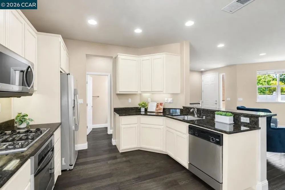 1121 Haven St Martinez, CA 94553
