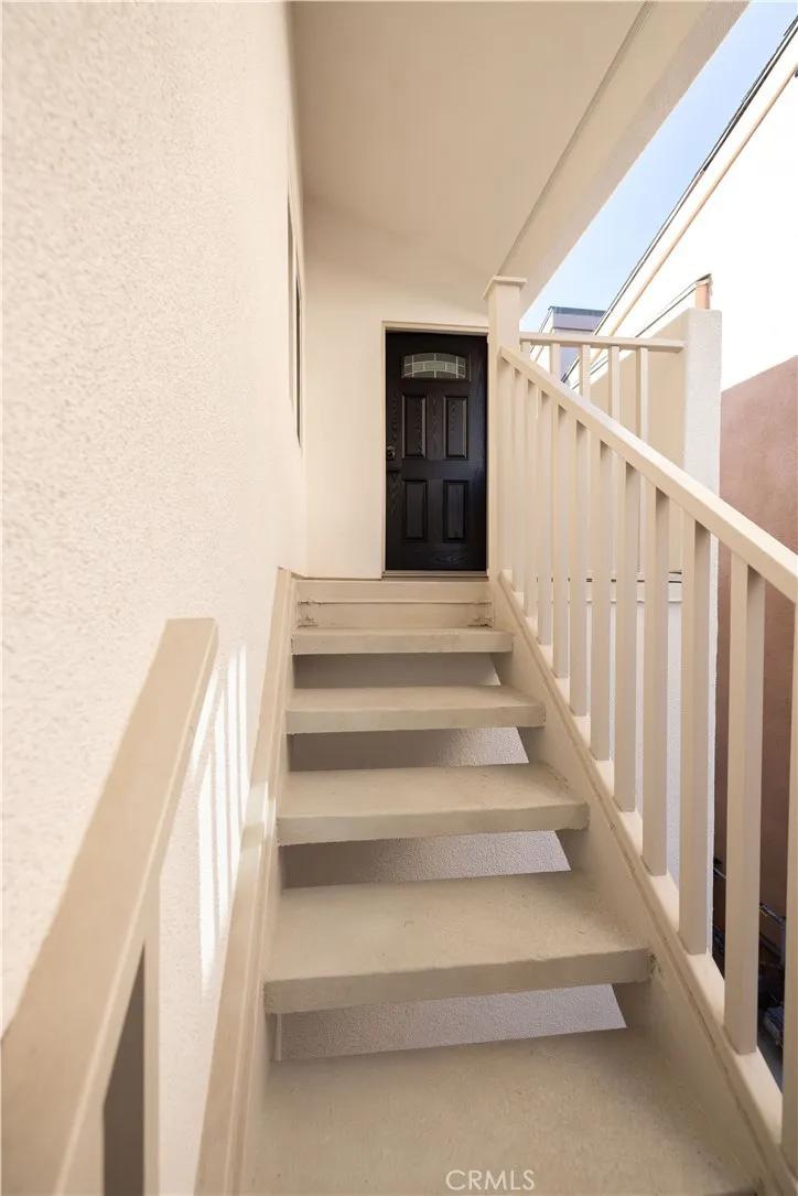 3012 W Oceanfront Newport Beach, CA 92663