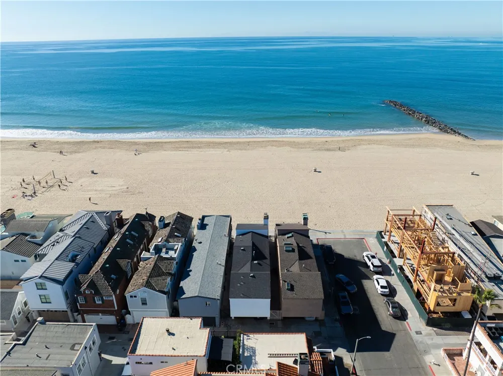 3012 W Oceanfront Newport Beach, CA 92663