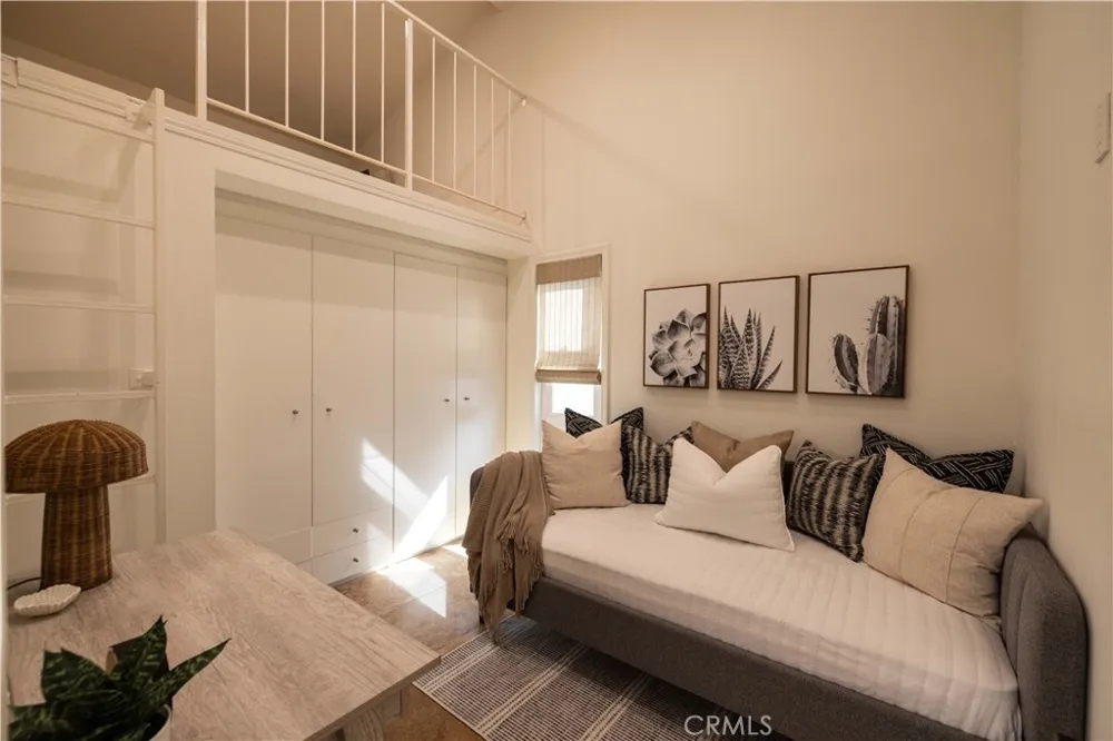 3012 W Oceanfront Newport Beach, CA 92663