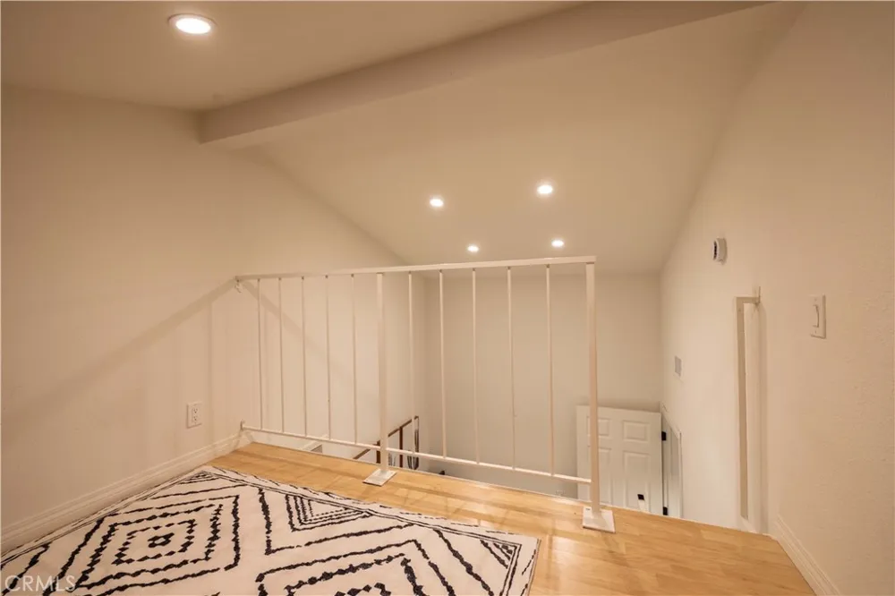 3012 W Oceanfront Newport Beach, CA 92663