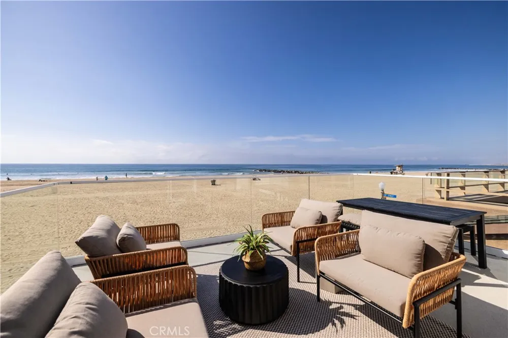 3012 W Oceanfront Newport Beach, CA 92663