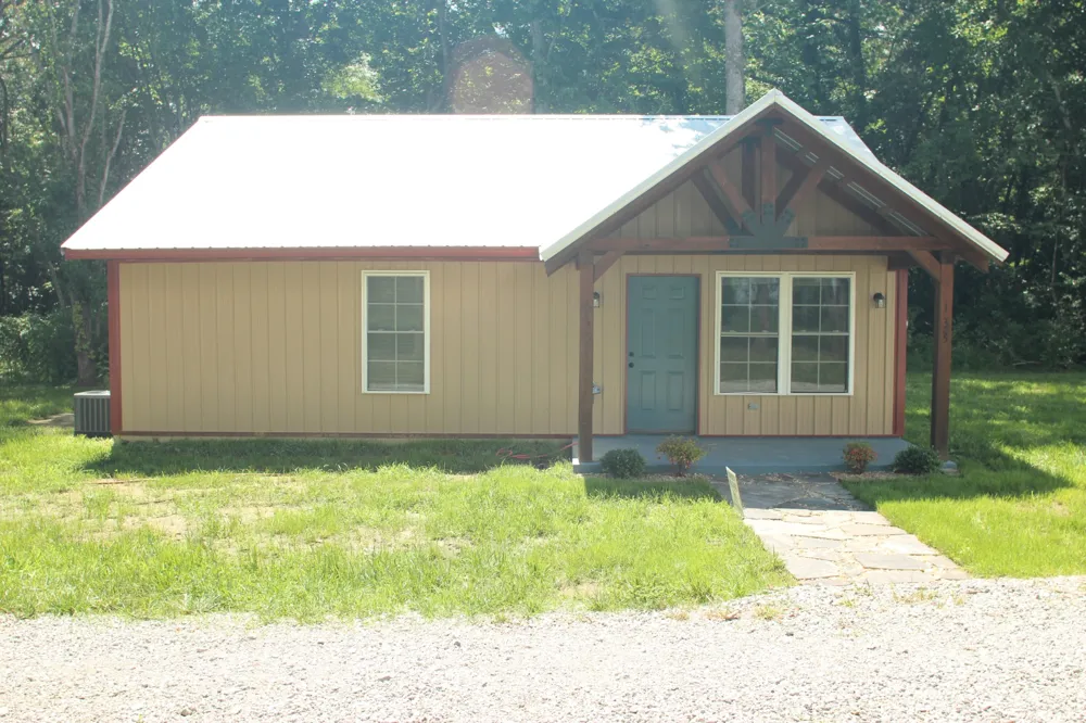 135 Jim Warren Rd McMinnville, TN 37110