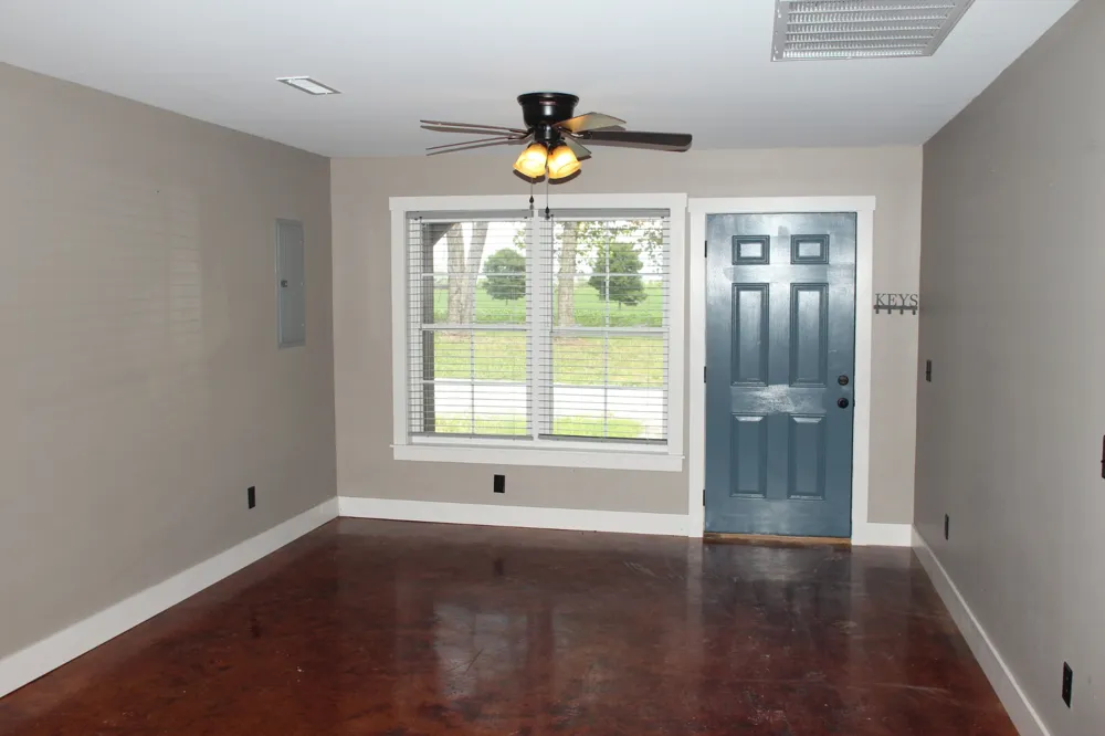 135 Jim Warren Rd McMinnville, TN 37110