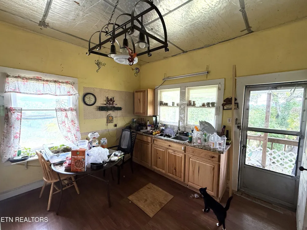 565 Highway 160 Newport, TN 37821