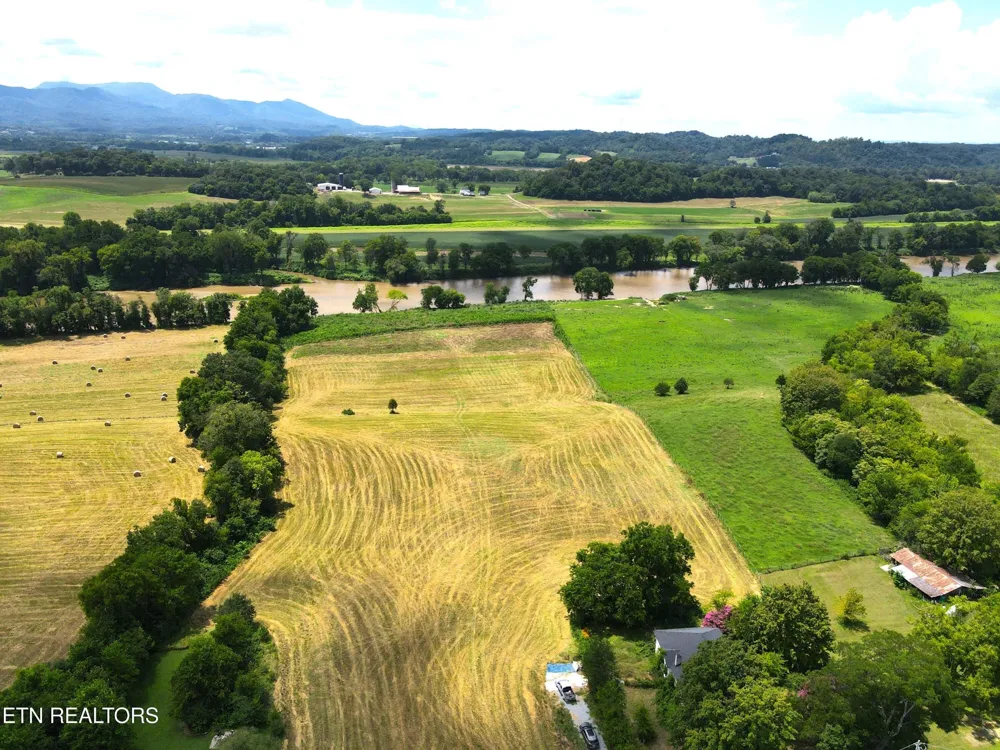 565 Highway 160 Newport, TN 37821