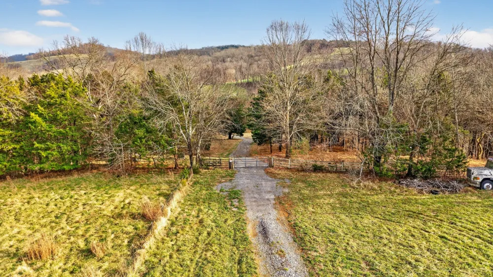 2955 Bostic Rd Nolensville, TN 37135