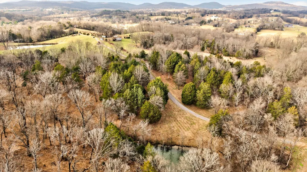 2955 Bostic Rd Nolensville, TN 37135