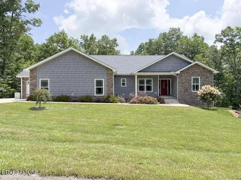 380 Mountain Preserve Pkwy