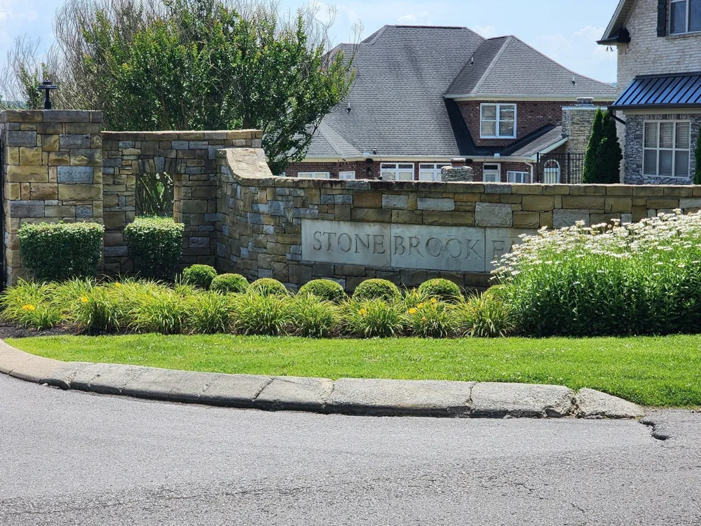 813 Stonebrook Dr Lebanon, TN 37087