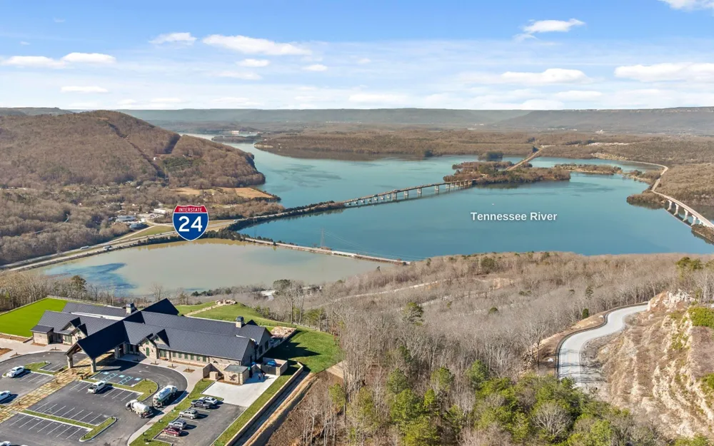 1125 Split Rail Way Guild, TN 37340