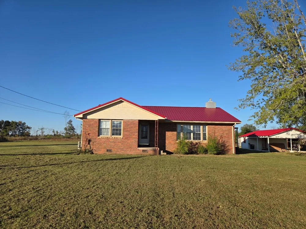126 Dunn Rd Leoma, TN 38468