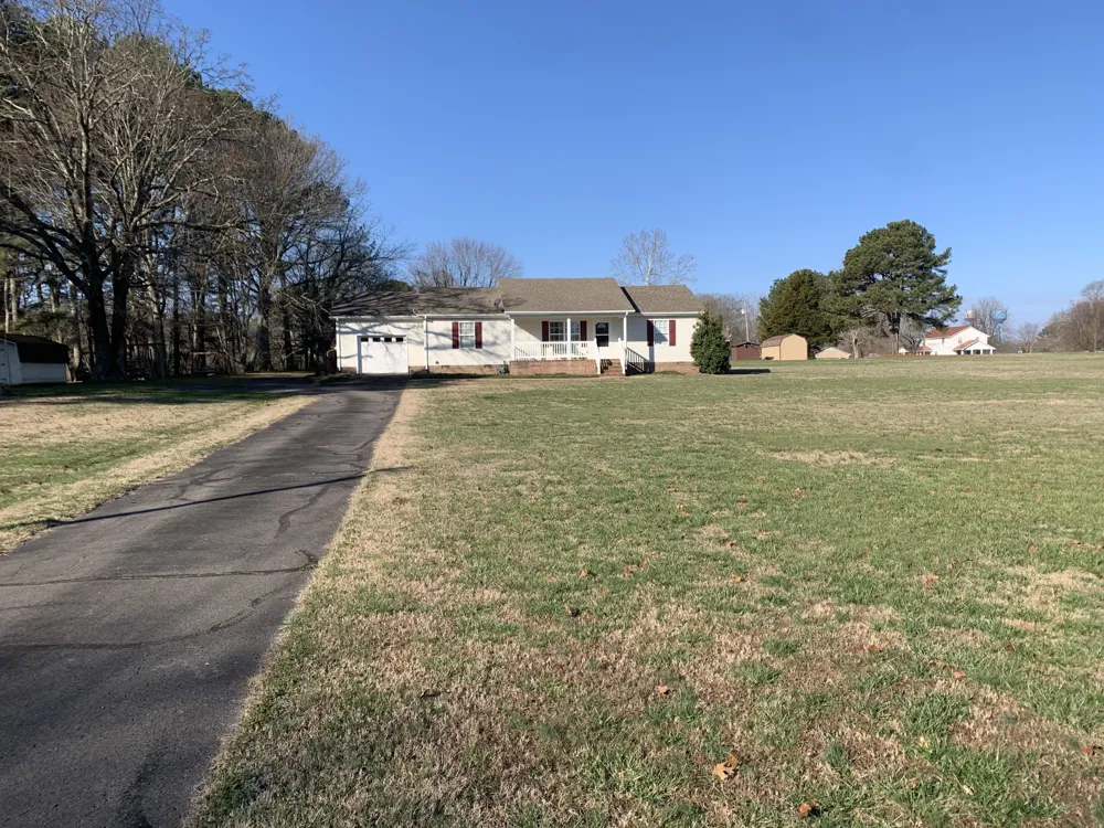 301 Rosson St Summertown, TN 38483