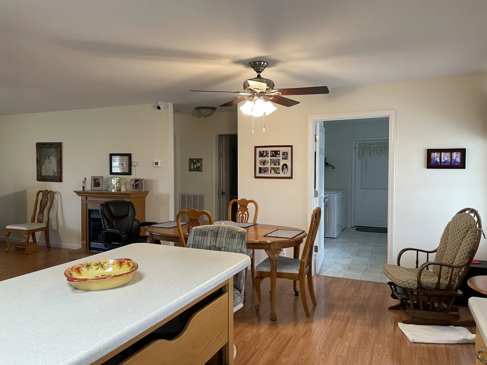 301 Rosson St Summertown, TN 38483