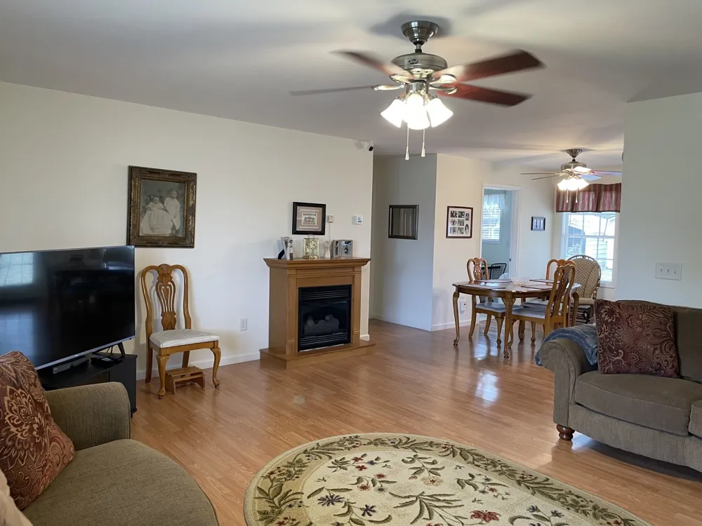 301 Rosson St Summertown, TN 38483
