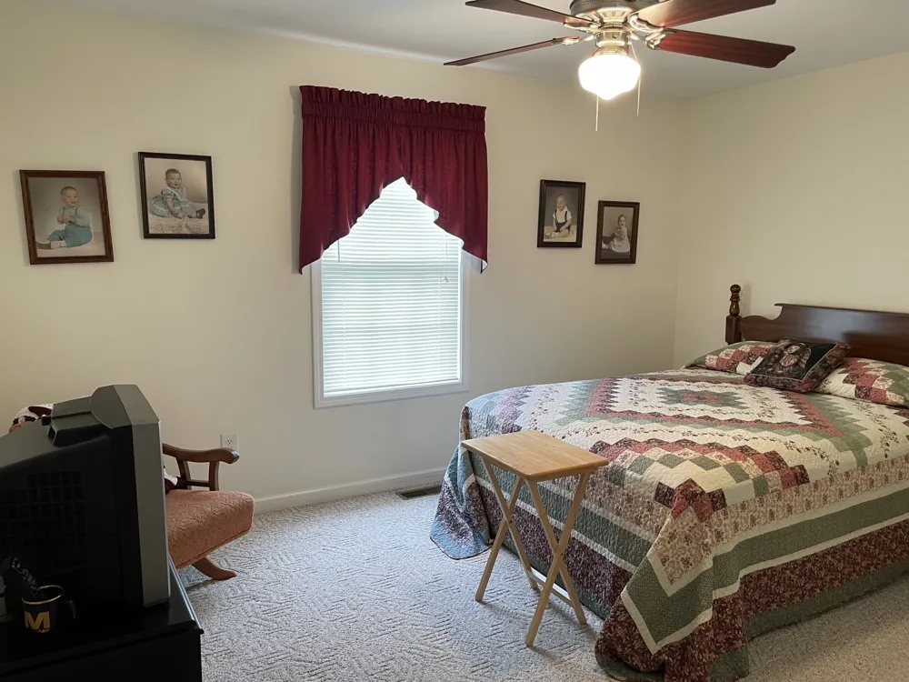 301 Rosson St Summertown, TN 38483
