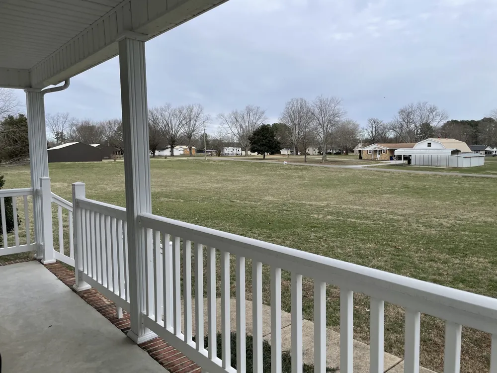 301 Rosson St Summertown, TN 38483