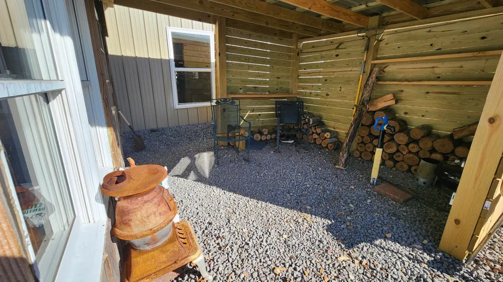 276 Schelley Rd Gainesboro, TN 38562