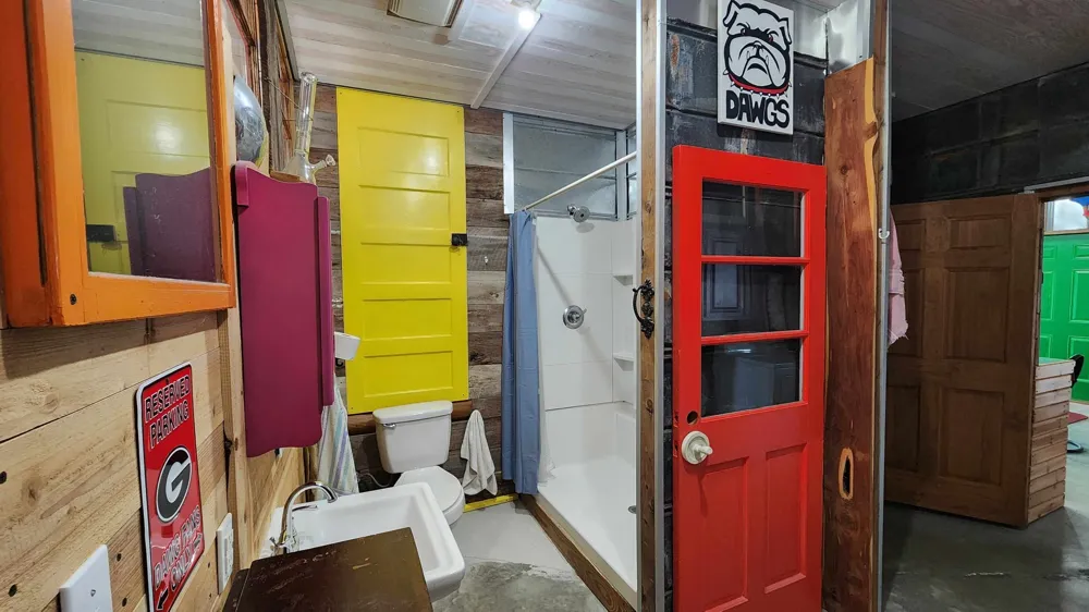 276 Schelley Rd Gainesboro, TN 38562