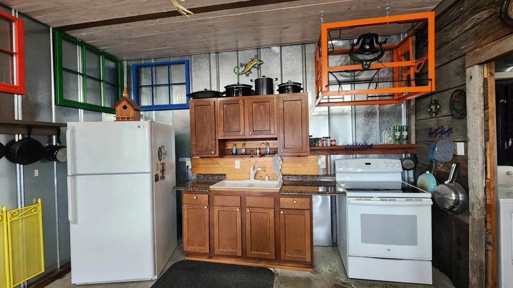 276 Schelley Rd Gainesboro, TN 38562