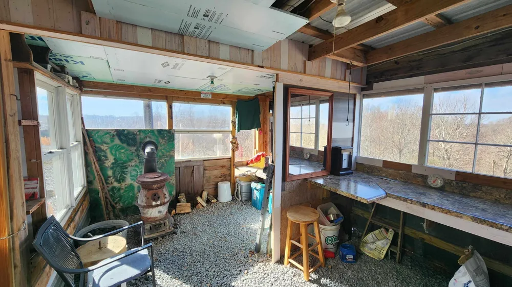 276 Schelley Rd Gainesboro, TN 38562