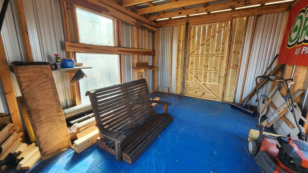 276 Schelley Rd Gainesboro, TN 38562