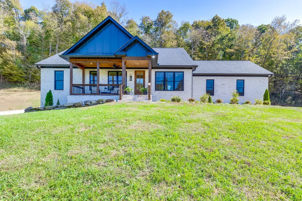 564 Mt Olive Cemetery Rd Lynnville, TN 38472