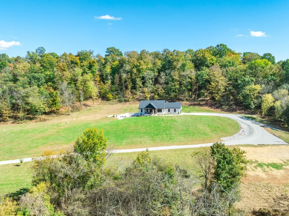 564 Mt Olive Cemetery Rd Lynnville, TN 38472