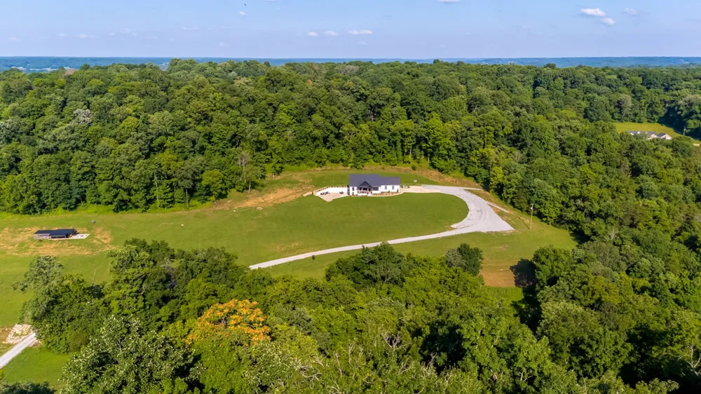 564 Mt Olive Cemetery Rd Lynnville, TN 38472